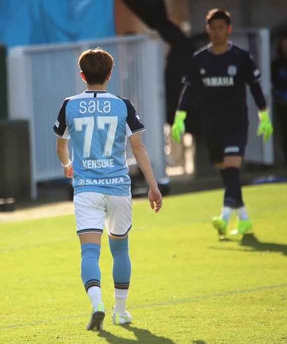 PKを決めたあと川島選手の所に向かう健介くんがたくましかった