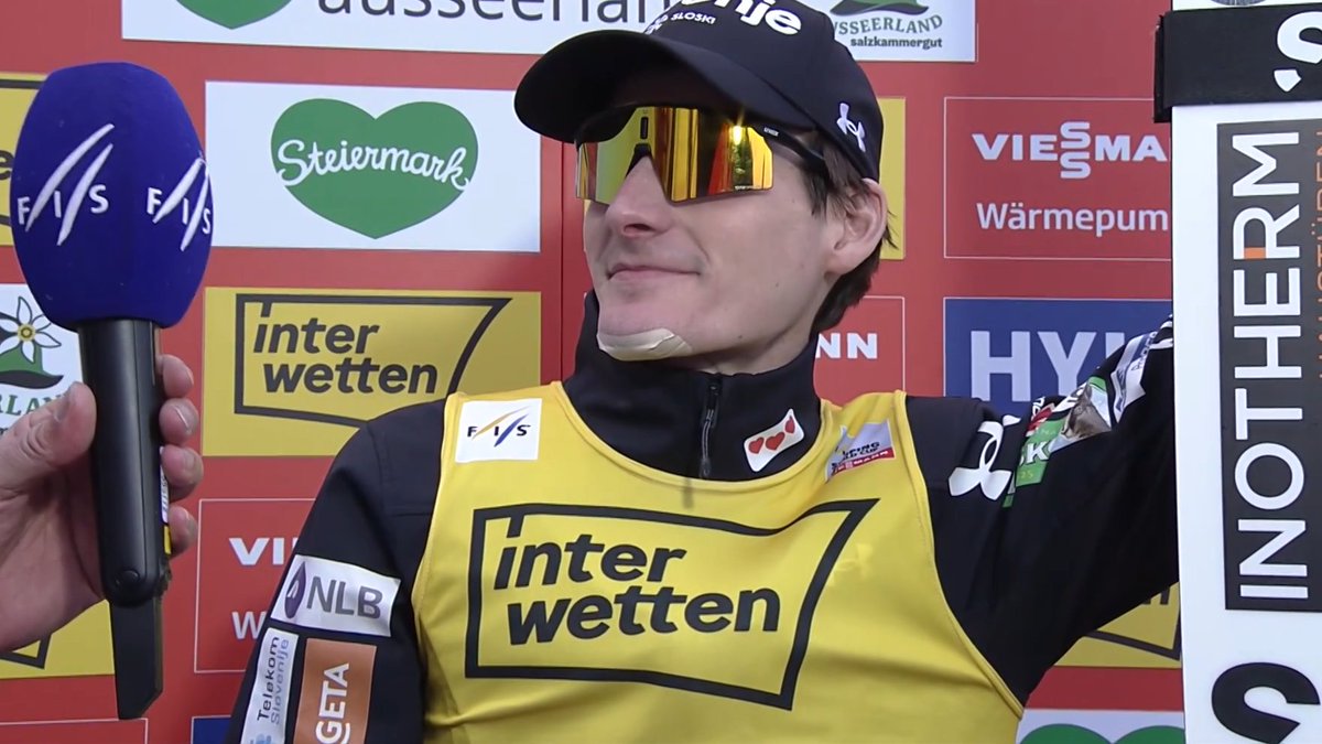 oleksieradz's tweet photo. boję się pomyśleć do czego ten człowiek będzie zdolny w Planicy na koniec sezonu

#skijumpingfamily #Kulm https://t.co/mstFnLIiOo