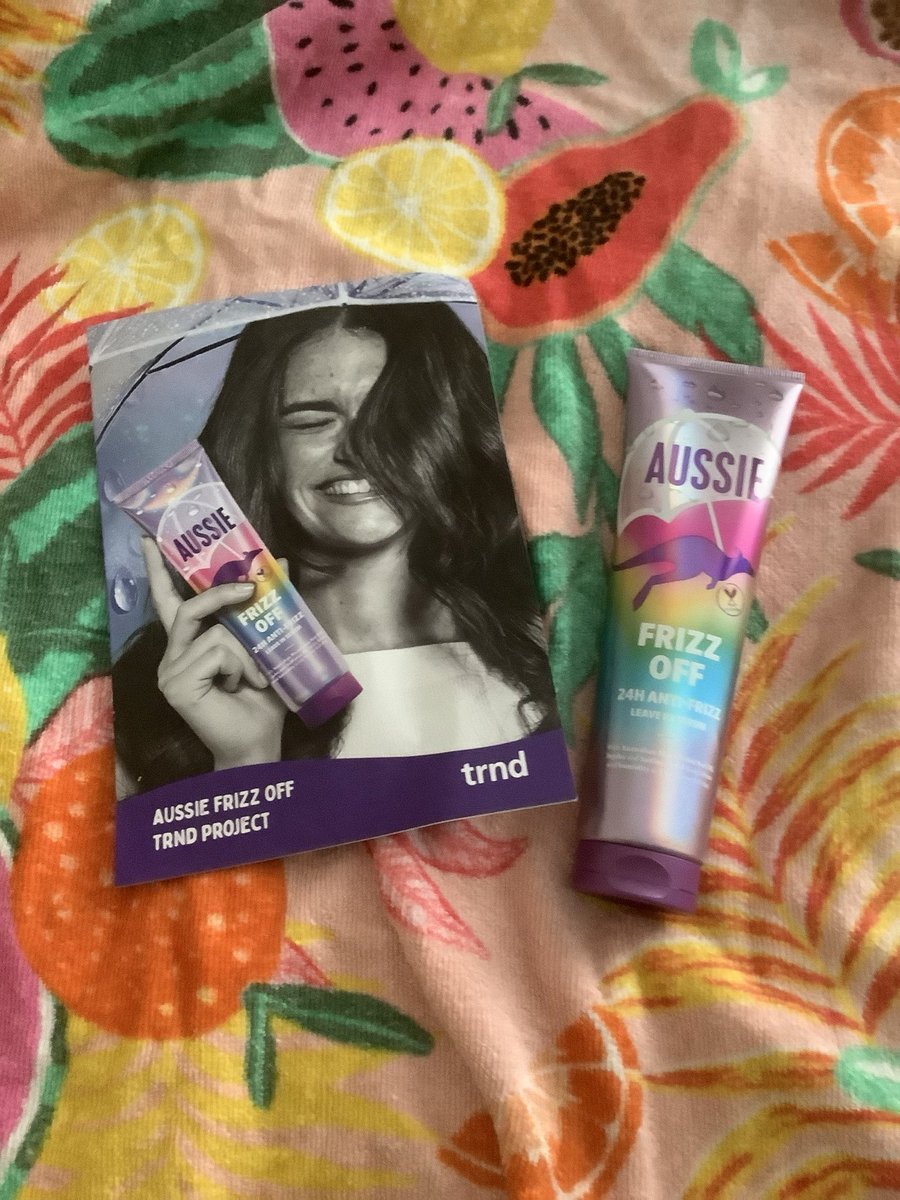 cumbrian5bc's tweet photo. Thanks at #trnd #ad #AussiehairUk #Frizzoff #SayFRIZZOFF  for my Frizzoff campaign https://t.co/cS2xGe5vjj