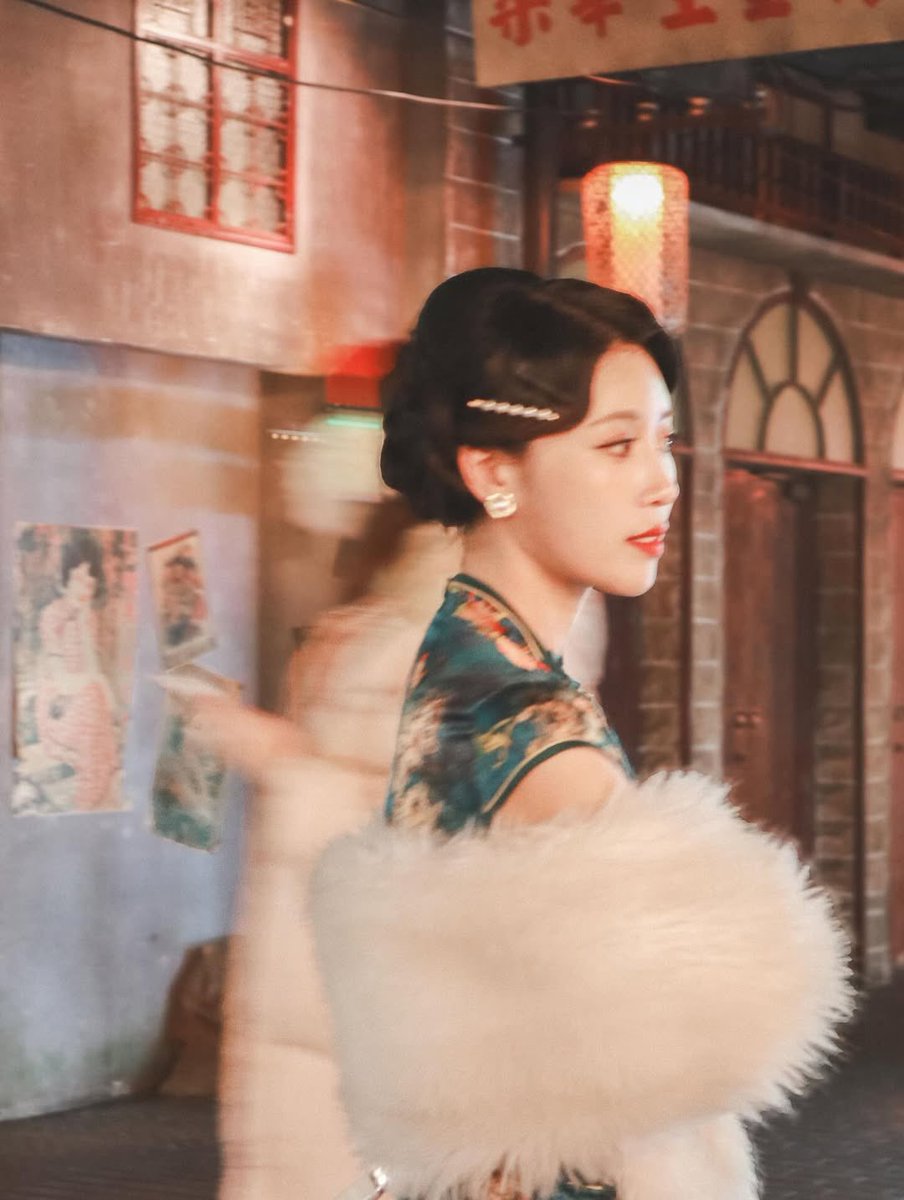Ieemiddyu's tweet photo. 如果我在我的生命中做了任何正确的事，那就是当我把我的心交给你的时候。 https://t.co/Z4wpZfSNnY