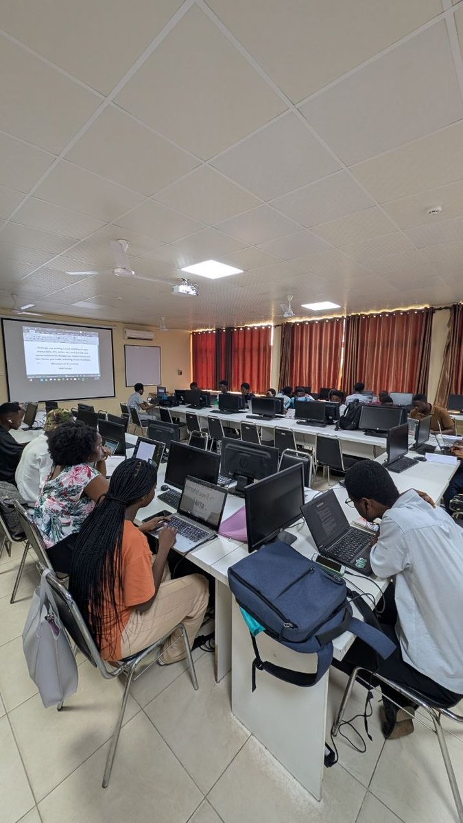 compssa_uog's tweet photo. UI/UX Hackathon recap:
Massive turnout ✅
Dr. Boakye-Sekyerehene + TAs as judges ✅
Certs delivered ✅
Cash prizes paid ✅
Students leveled up ✅
GHS 3,500 distributed. Real problems solved. Portfolio pieces built.
This is what COMPSSA does 🔥
#COMPSSA #UIUXHackathon https://t.co/h5gyDgYKLS