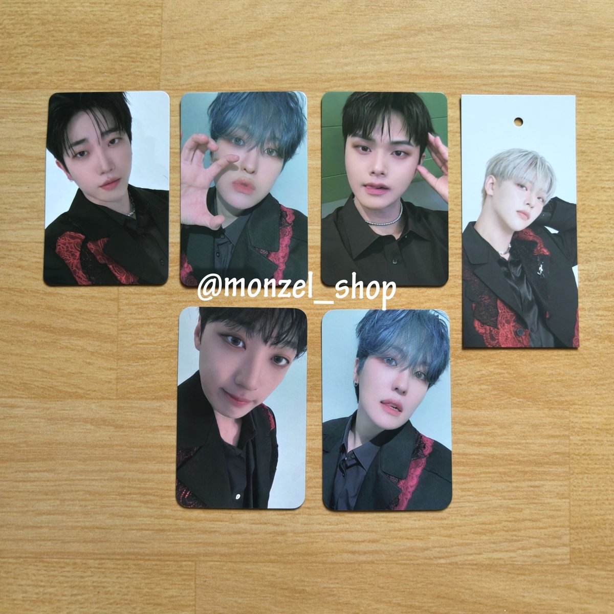monzel_shop's tweet photo. READY STOCK

#MZ_KINGDOM

WTS (Worldwide &amp; INA)
The KingDom Special Album [the flower of the moon]  Sharing NIGHT ver
   ↳ Availability :
    - Album Photo Card (PC) @ 45 K / $3 each
    - Music Card (with unused QR) @ 55 K / $4 each
    - Bookmark @ 35 K / $2 each https://t.co/TXEOx5oZbg