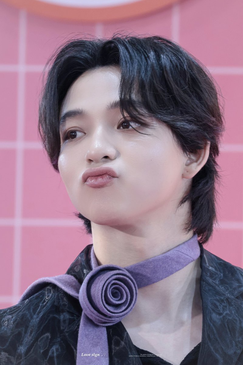 เด็กดื้อมู้จู้ 😗

BBAS TOPS OF BEAUTY

#KissMyBodyWithBas
#ตัวหอมจนน่าคิสไปกับบาสหัสณัฐ
#KissMyBodyxBasxTops