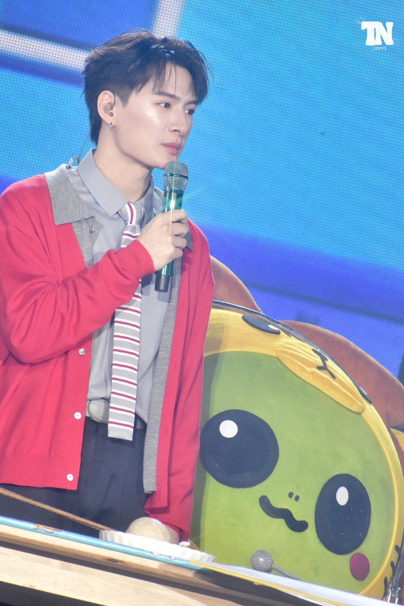 _icezimo's tweet photo. คิงแมนหัวจุ่มบีบี๋ไม่หยุด

#KINGMAN #เจ้าหนูคิงแมน 
#KristPerawat https://t.co/7ZFVLQnCbb