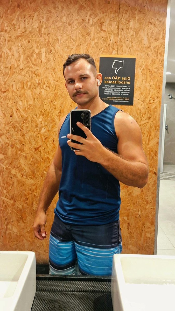 Ôxe junior tweet media