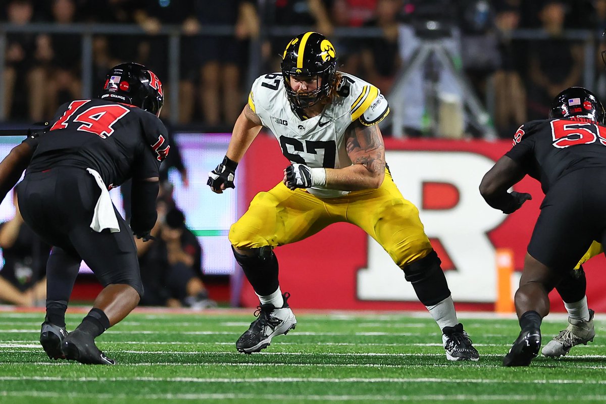 Hawkeye Gamefilm tweet media