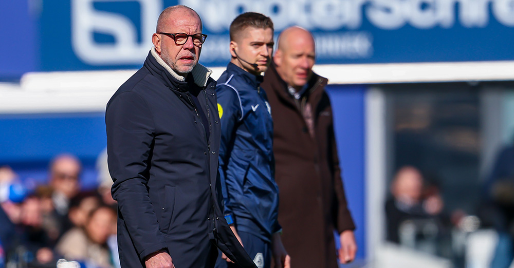 ajaxlife's tweet photo. Nieuws: Grim wijt puntenverlies in Zwolle aan verkeerde keuzes in opbouw https://t.co/6OokzgTUIM #ajax #pecaja https://t.co/4PdogKibtH