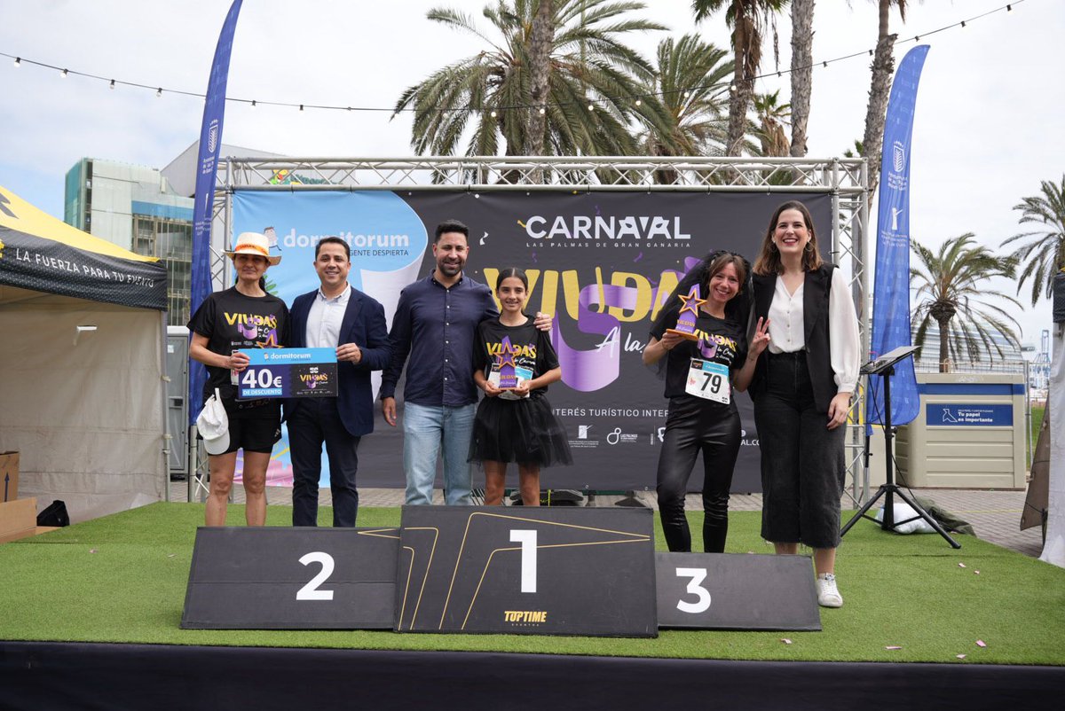 lpacarnaval's tweet photo. Carrera de viudas
Los primeros en alcanzar la meta lo hicieron en unos 12 minutos: David Fleitas, Guillaume Kudlansky-De Lustrac y Zintis Rove fueron los ganadores masculinos. Unos minutos después llegaron las premiadas Noa Náyade Barrios, Fernanda Faicán Gómez y Pulina Hermann https://t.co/mSiIGxEEvY