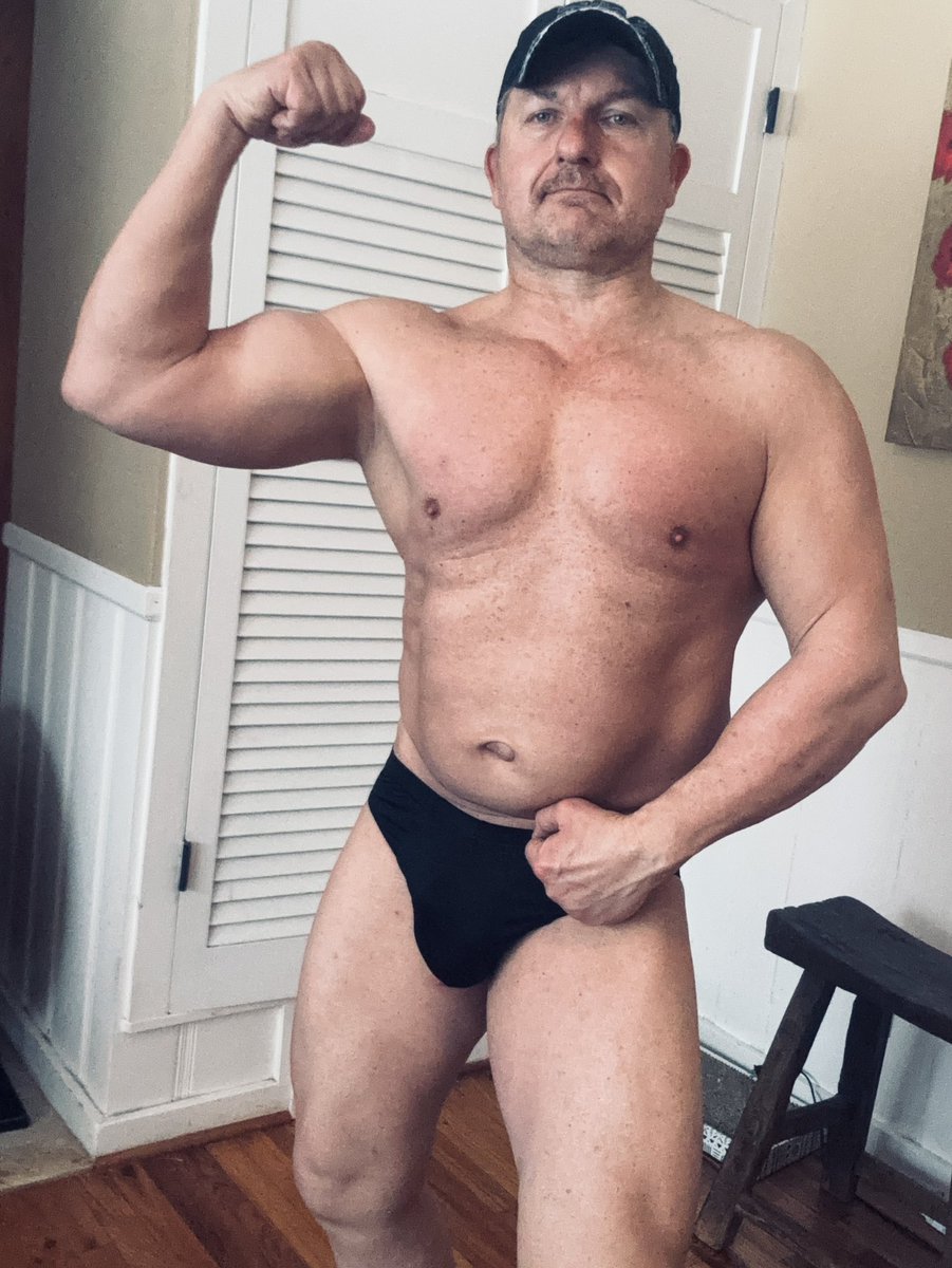 Russell The Author tweet media