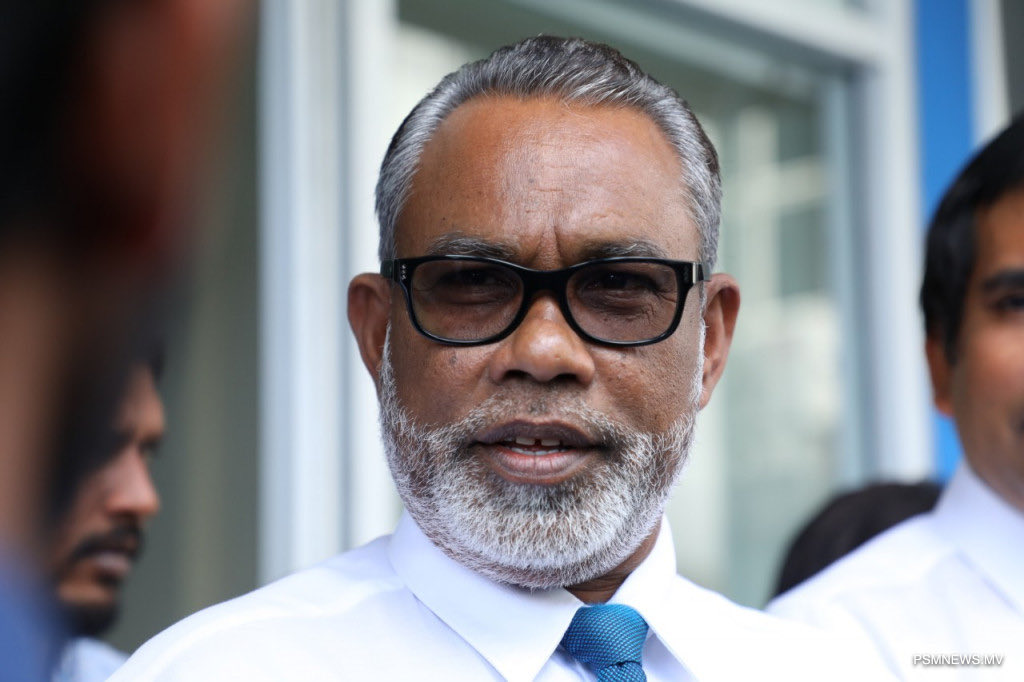 HKurusee's tweet photo. I’m receiving news mathematics teacher @Banafsaa is also stuck in UAE, unable to come. This will affect a lot of CHSE mathematics students who’re depending on him to prepare for their A level. https://t.co/nIOhZW5EcH