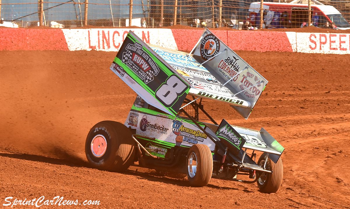 SprintCarNews's tweet photo. A few images from a great 2026 Ice Breaker @lincolnspeedway https://t.co/rMmrPI8YgQ