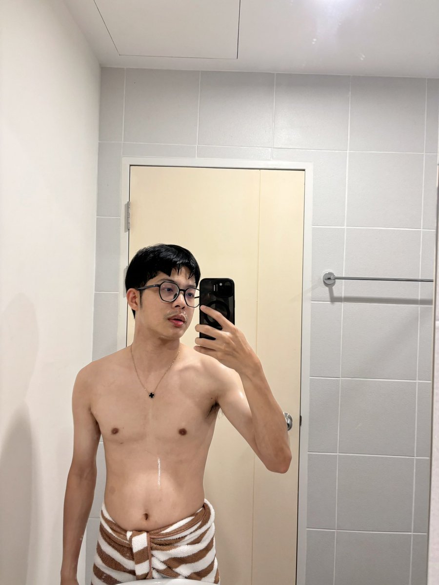 teecharyut's tweet photo. สวัสดีครับ https://t.co/kWIrcbvxS2