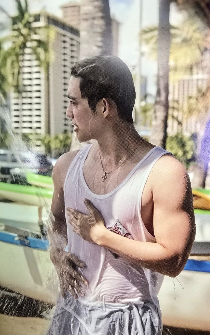 Sugar down bad for Jeonghan tweet media