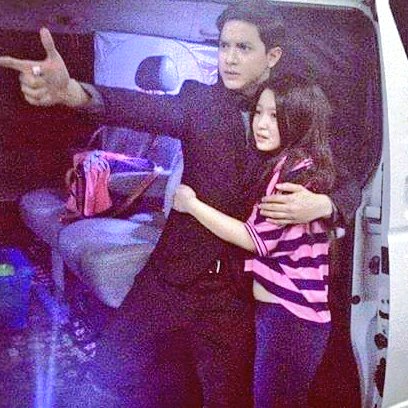 hourlyrichards's tweet photo. Time flies, but this friendship stayed.

[#aldenrichards; @aldenrichards02] 
[#barbieforteza;@dealwithBARBIE] https://t.co/QxVMPvGryf