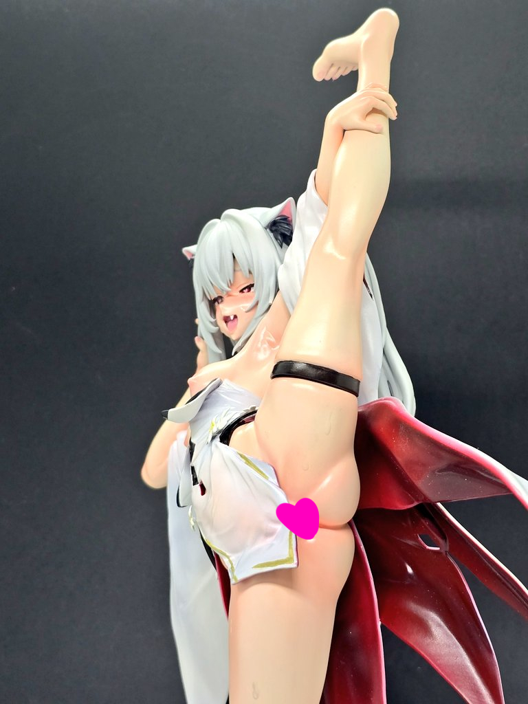 【FANTIA25万人突破記念!】😭😭
日ごろの感謝ということでディッコちゃんフィギュア、プレゼントキャンペーンを実施したいと思います!!!
■応募フォームはこちらからどうぞ!
https://t.co/Nz4pQSuH4x
■抽選1名様です!!
■名刺賞を余裕があれば数名分実施するかも! 