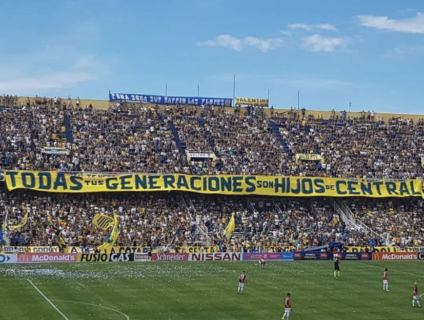 Guerrero1889's tweet photo. TODOS UNIDOS TRIUNFAREMOS https://t.co/rayQbaFWxH