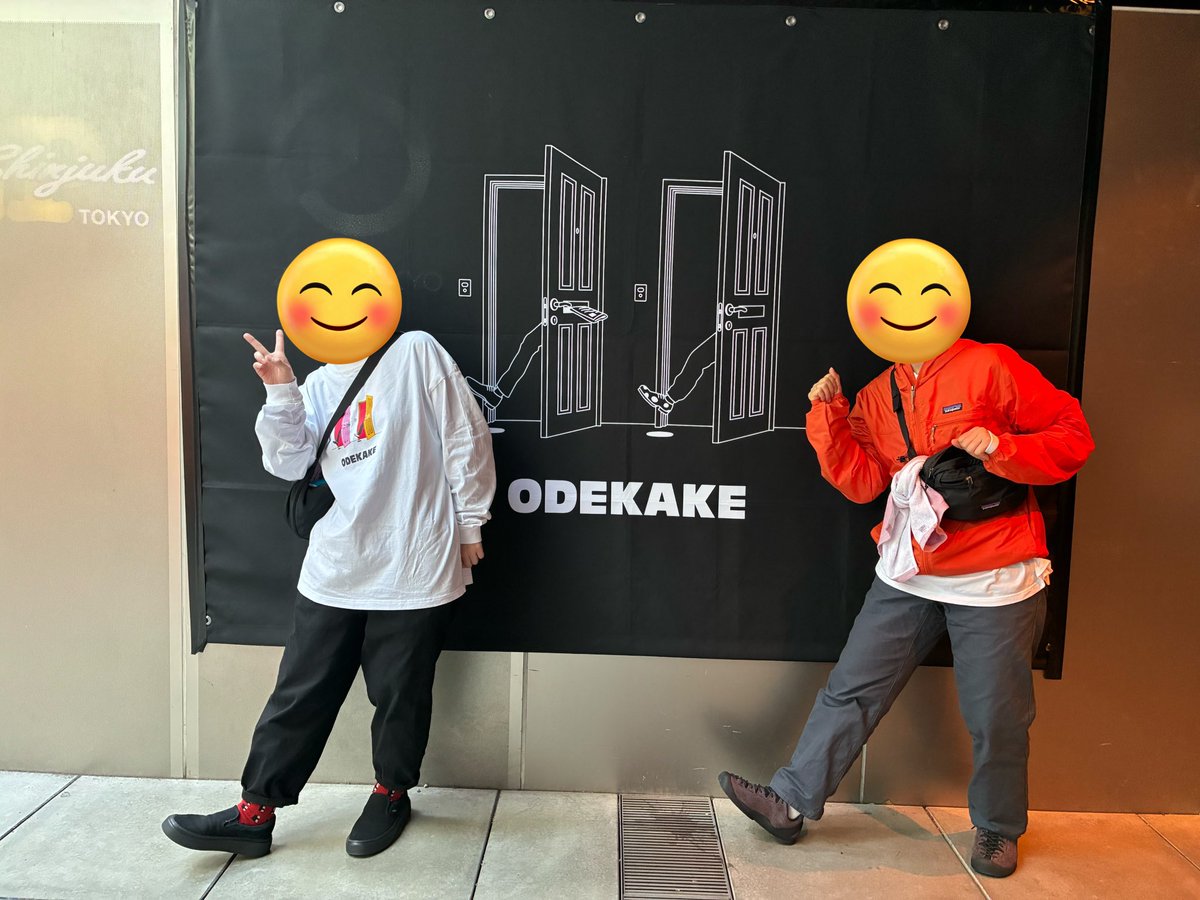jcprune_73's tweet photo. 今回のお気に入り写真🚪✨
ちょねくんに蹴られてるけど😂
 #ODEKAKE https://t.co/Wyb7VGEjf1
