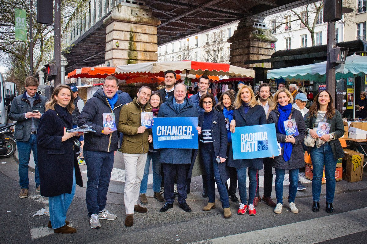 Laurent_RACAPE's tweet photo. 📍#Paris15: marché de Grenelle aux côtés de @datirachida.
Une vraie envie de changement des habitants à #Paris 
@PourDati2026 #Rachidadati #Dati2026 https://t.co/jxM3oesel0