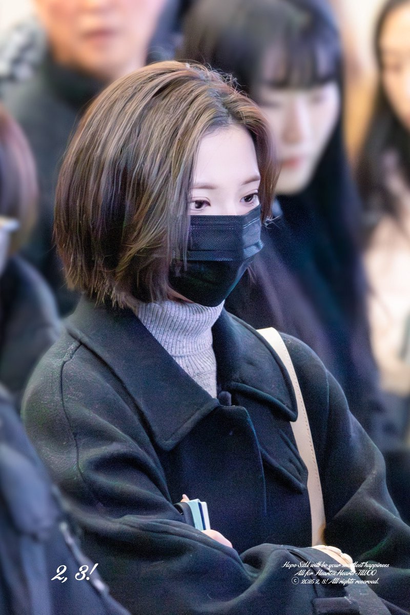noworneverhth's tweet photo. 데이트 잘하고 집에 가는 길에 개싸우는 닺람 썰 https://t.co/udL2cYjxg5