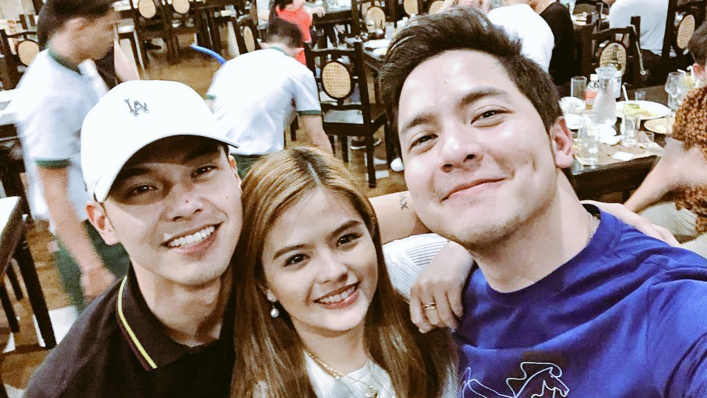 hourlyrichards's tweet photo. Time flies, but this friendship stayed (2)

[#aldenrichards; @aldenrichards02] https://t.co/LNbcCQvRCv