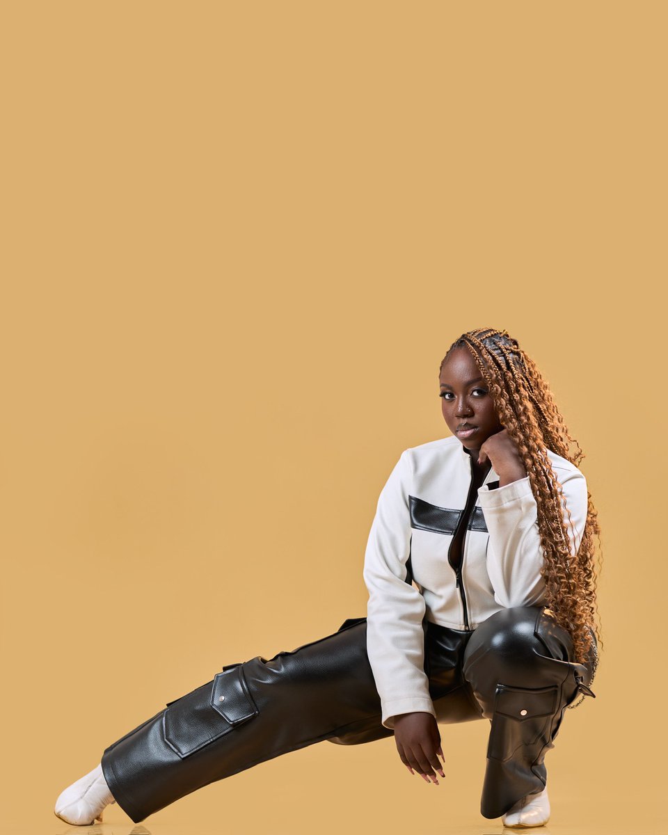 Debby Sway tweet media