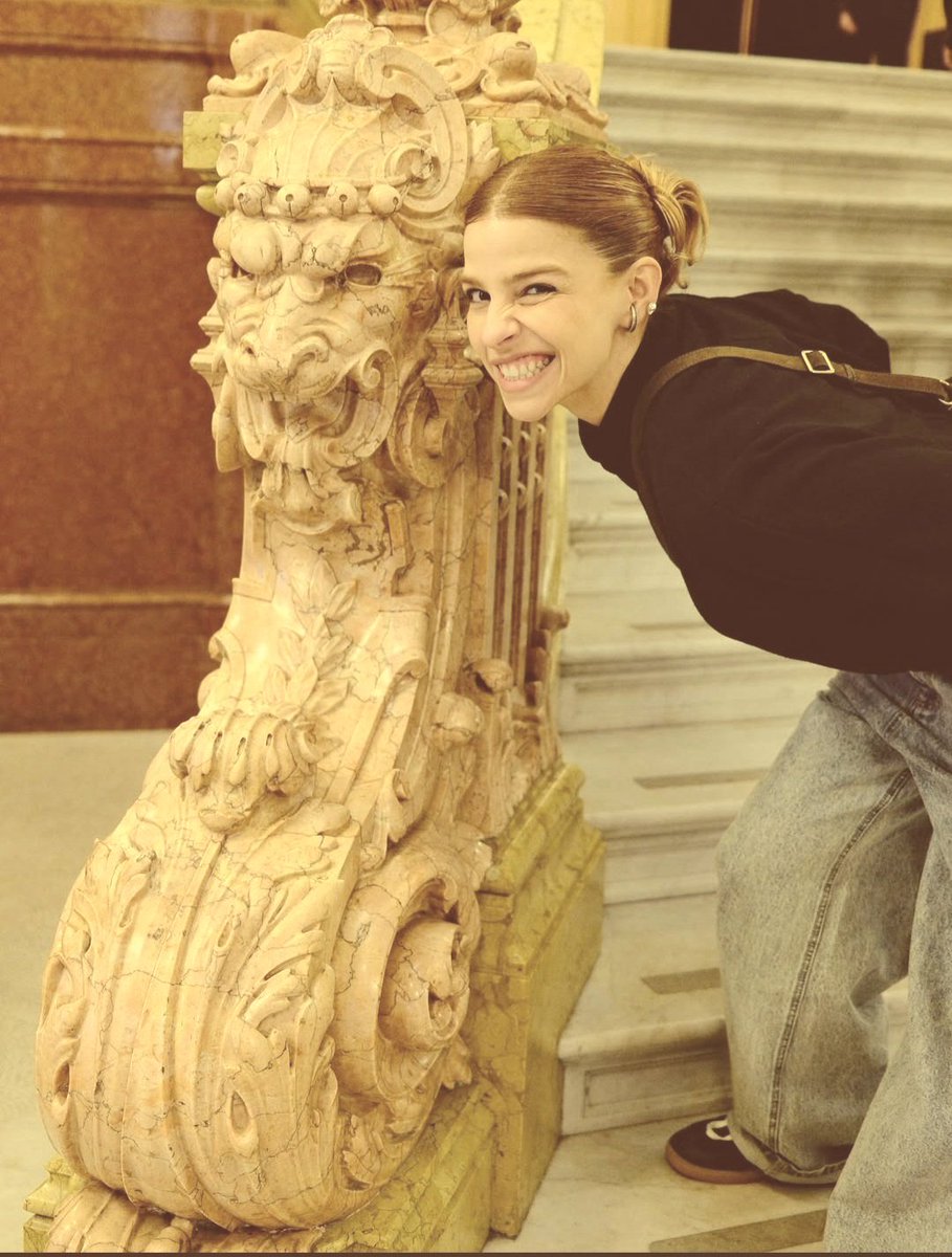 Lorenajuquinha's tweet image. #diadeinter 🇵🇪