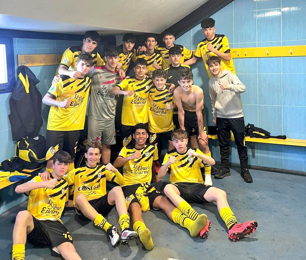 AD Laurus tweet media