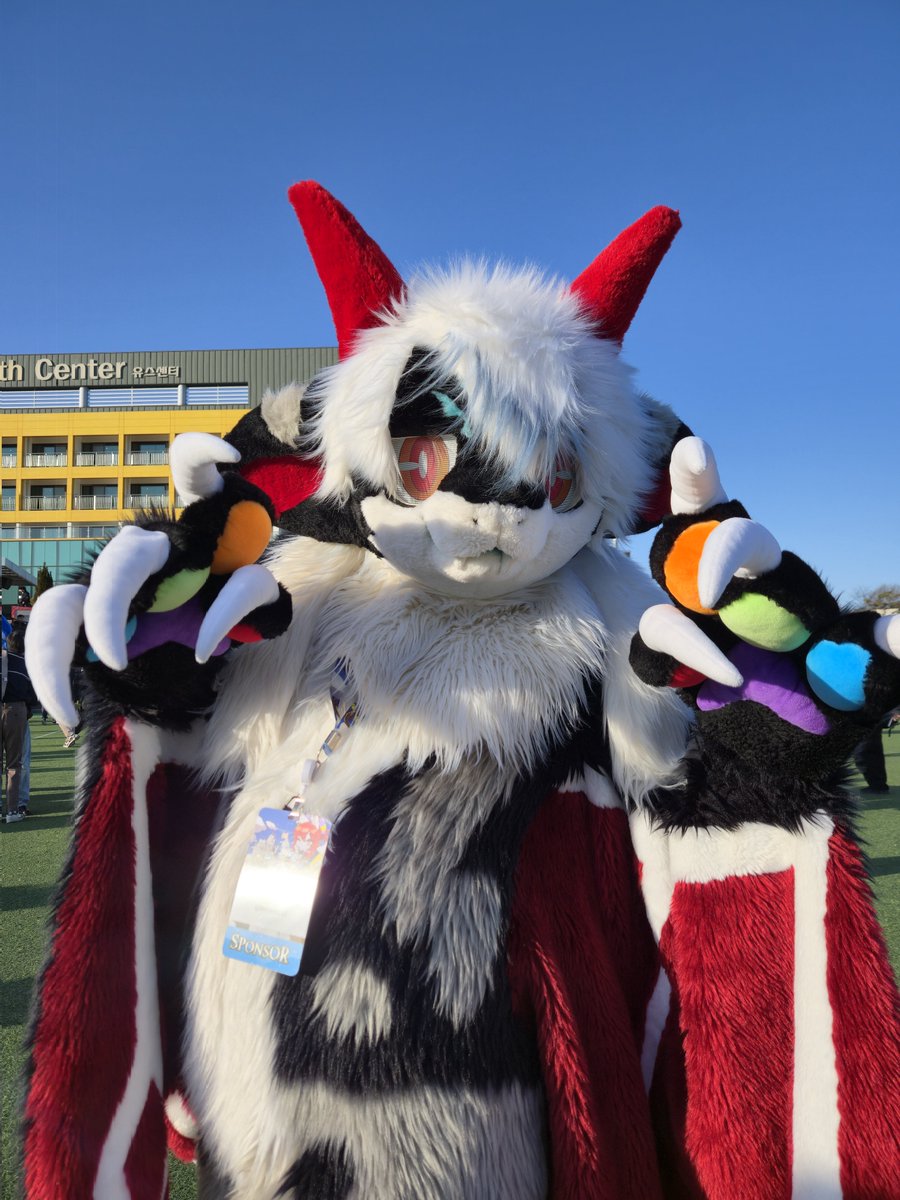 호산달 tweet media