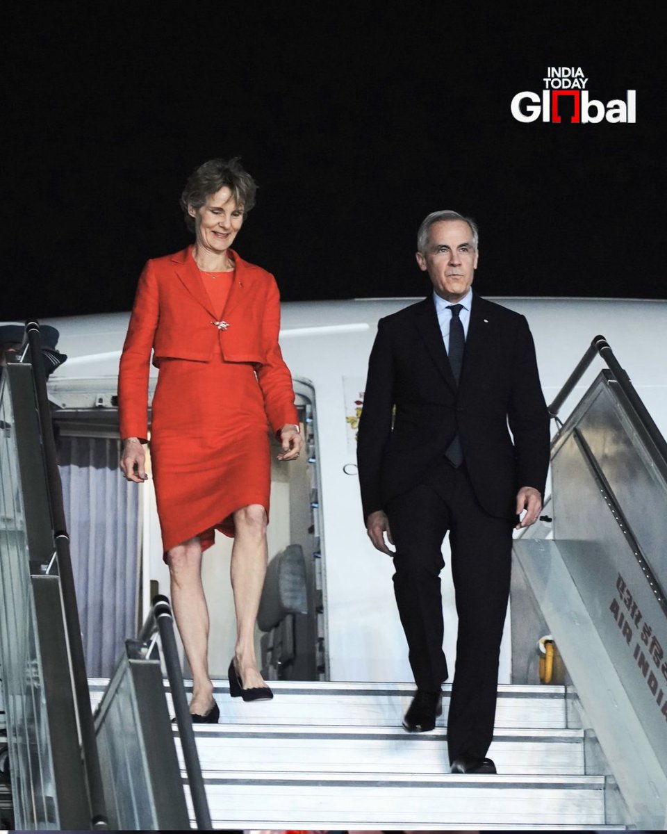 ITGGlobal's tweet image. Canada's Prime Minister Mark Carney landed in Delhi after the Mumbai leg of his visit. He was welcomed at the airport with a ceremonial guard and greeted by MoS Jitin Prasada.
His official schedule includes meetings with PM Narendra Modi.
#MarkCarney #IndiaCanadaRelations #Canada