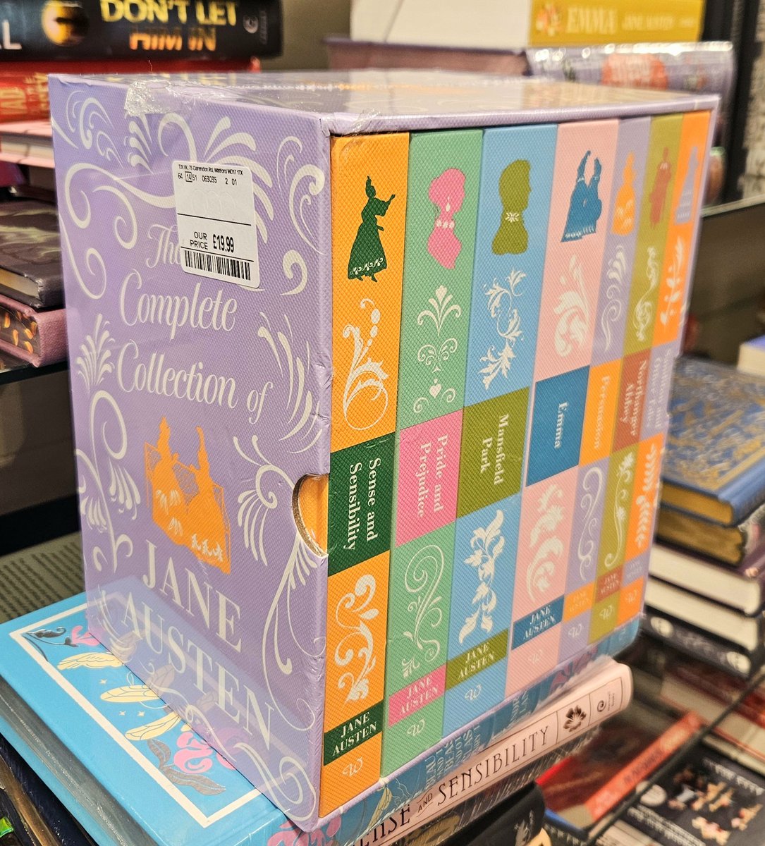 Bookaholic Bex tweet media