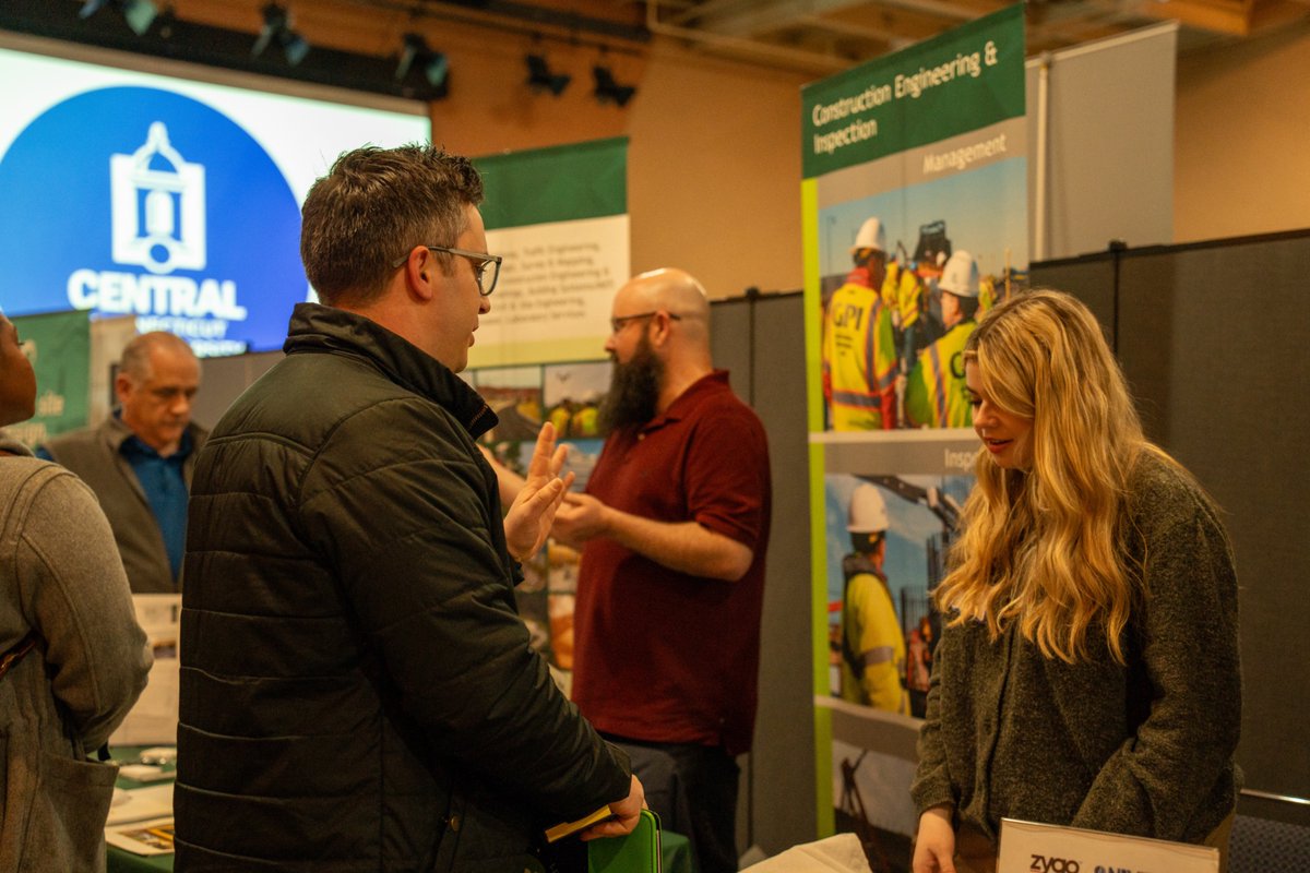 CCSU's tweet photo. Today’s conversations for tomorrow’s careers💙🔱

#WeAreCentral #engineering #careerfair https://t.co/iv5opL3C4d