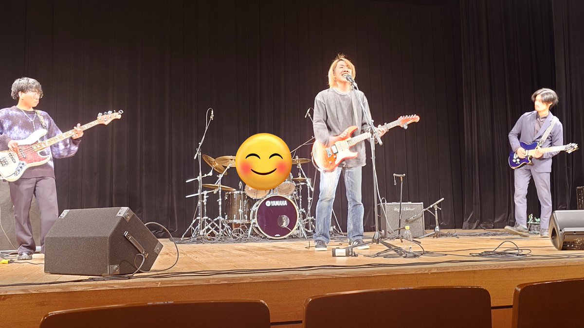 hqs23SXl4ulgD6F's tweet photo. 2026.3.1(日)Spring Dusk Music Live@和歌山県民文化会館 その1
Losterecordカッコよかった!
幾千の唄とおやすみお気に入りの曲になりました🎵
@takatomusic88
#Losterecord
#SpringDuskMusicLive
#和歌山県民文化会館 https://t.co/paN4qw5dxF