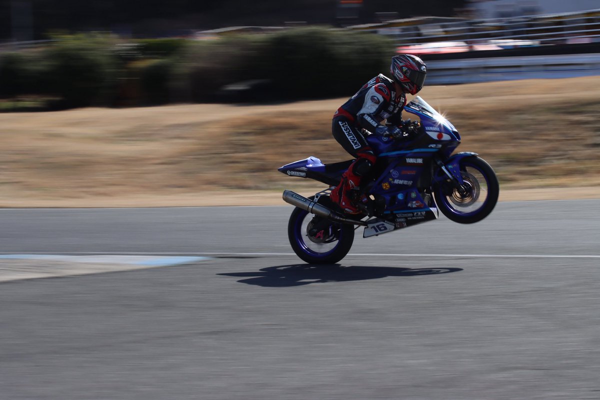 バイクって飛ぶんだね🙄
#ピットフェス
#バイクのある生活
#カメラのある生活