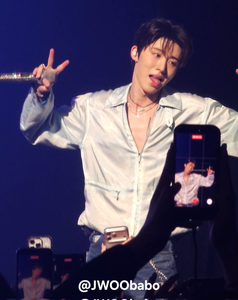 무식.. tweet media