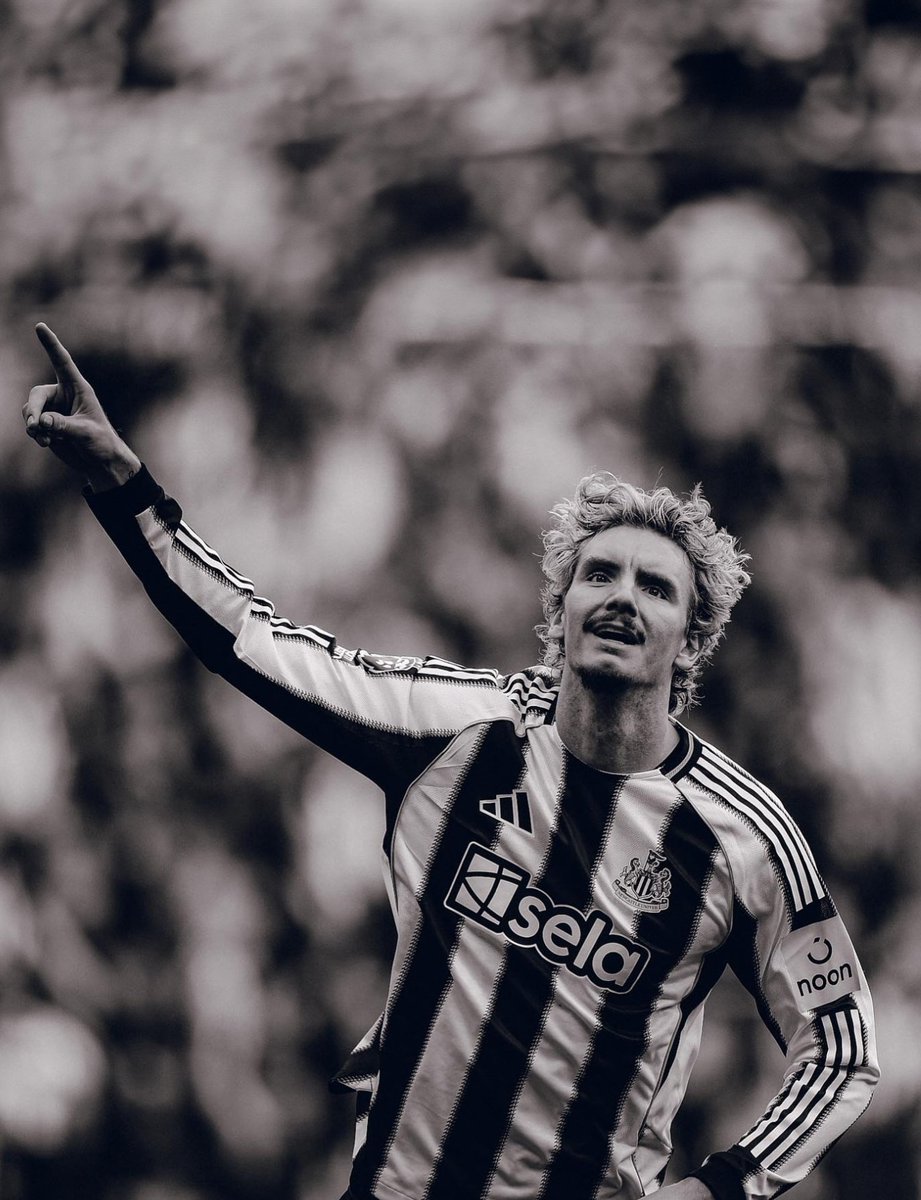 Memecastle_Utd's tweet photo. 🖤🤍 https://t.co/mVnG6EgBqo