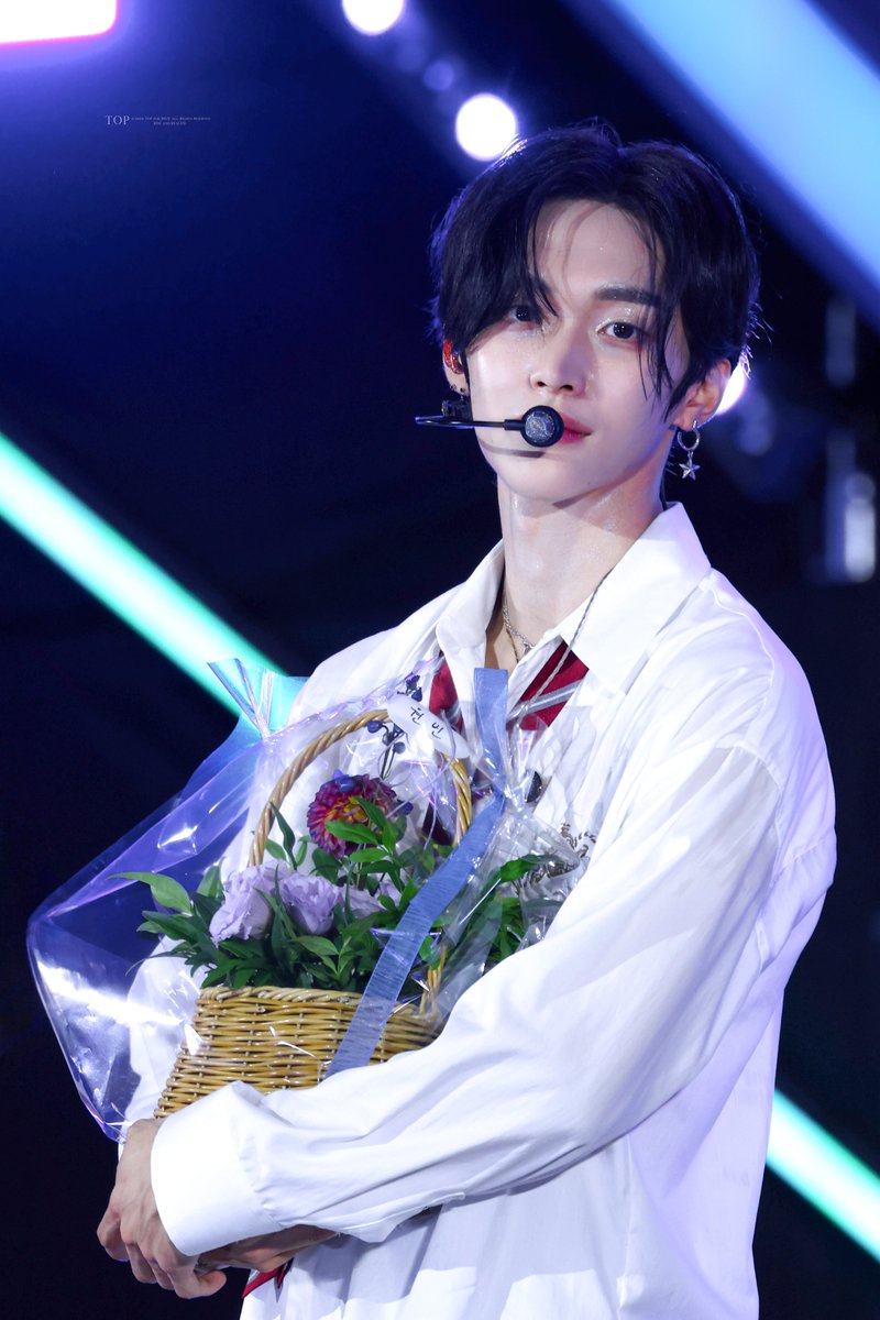 냥냥이 tweet media