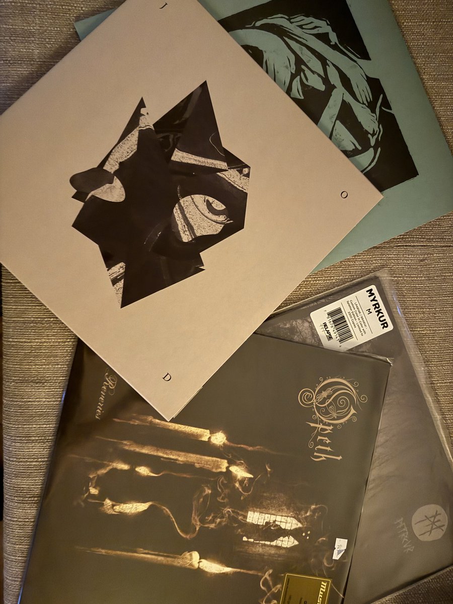 Андрей tweet media