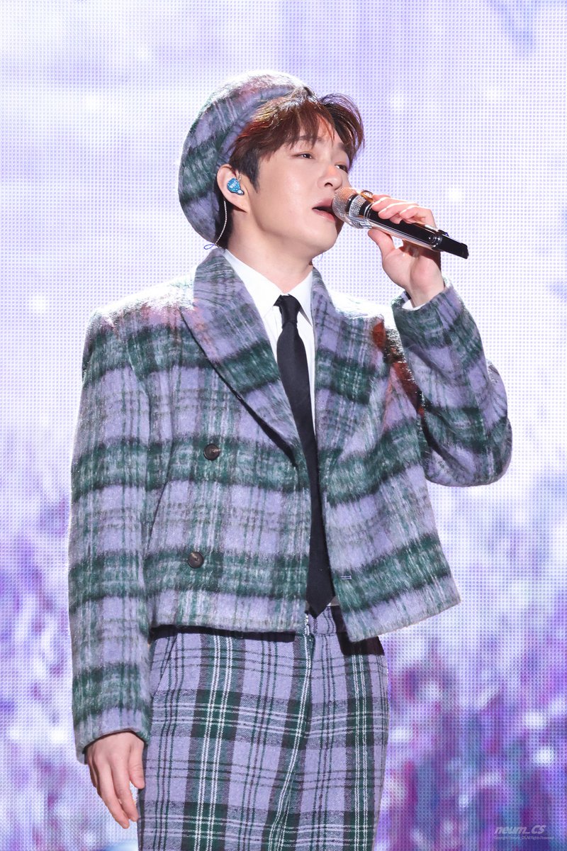 늠 tweet media