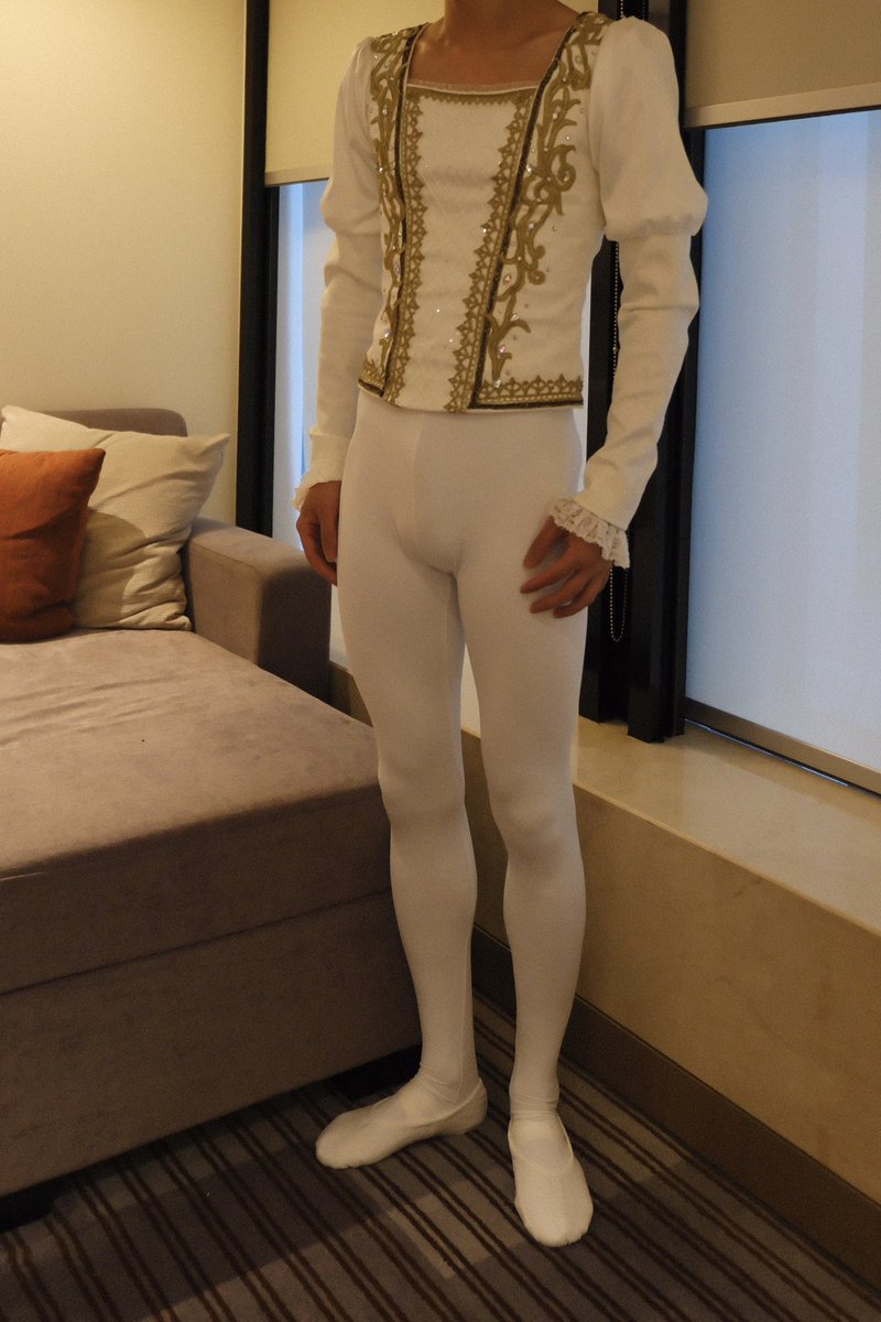 Bite Aite tweet media