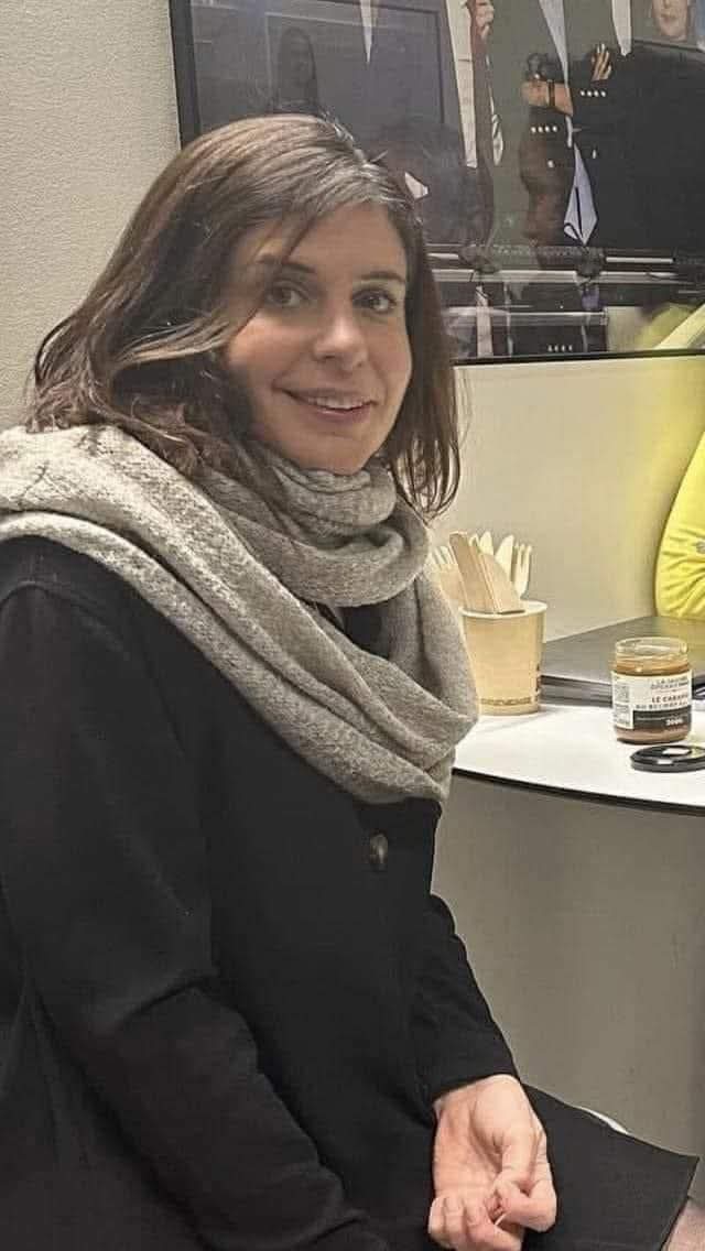 Rappelez vous cette sublime affirmation... diffusez la massivement.
La civilisation chrétienne de la France
 
« Quand je me réveille le matin, je suis Française, pas républicaine. Je mange une gastronomie française, pas républicaine. Je parle français, pas républicain... La