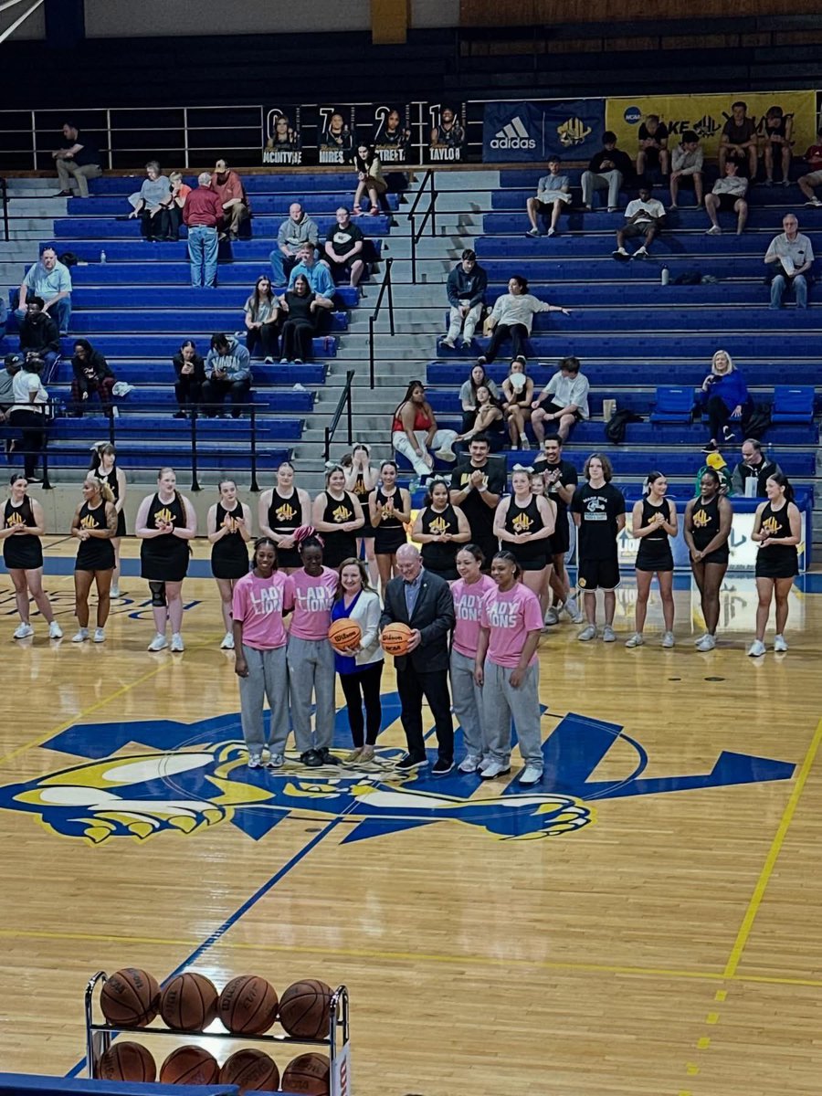 Tony Floyd tweet media