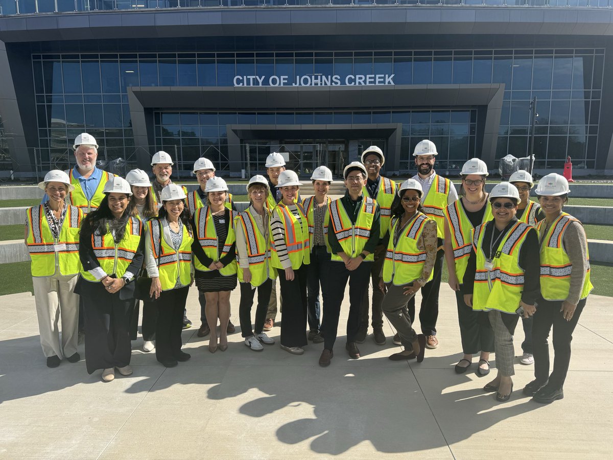 JCChamber_GA's tweet photo. A big thank you to the City of Johns Creek, the Johns Creek Chamber of Commerce,  Claritas Consulting &amp; Coaching for hosting THRIVE, Thank you City Manager Kimberly Greer, the traffic, fire, and police departments, and Assistant City Manager Chris Haggard. https://t.co/dv549QOnmg