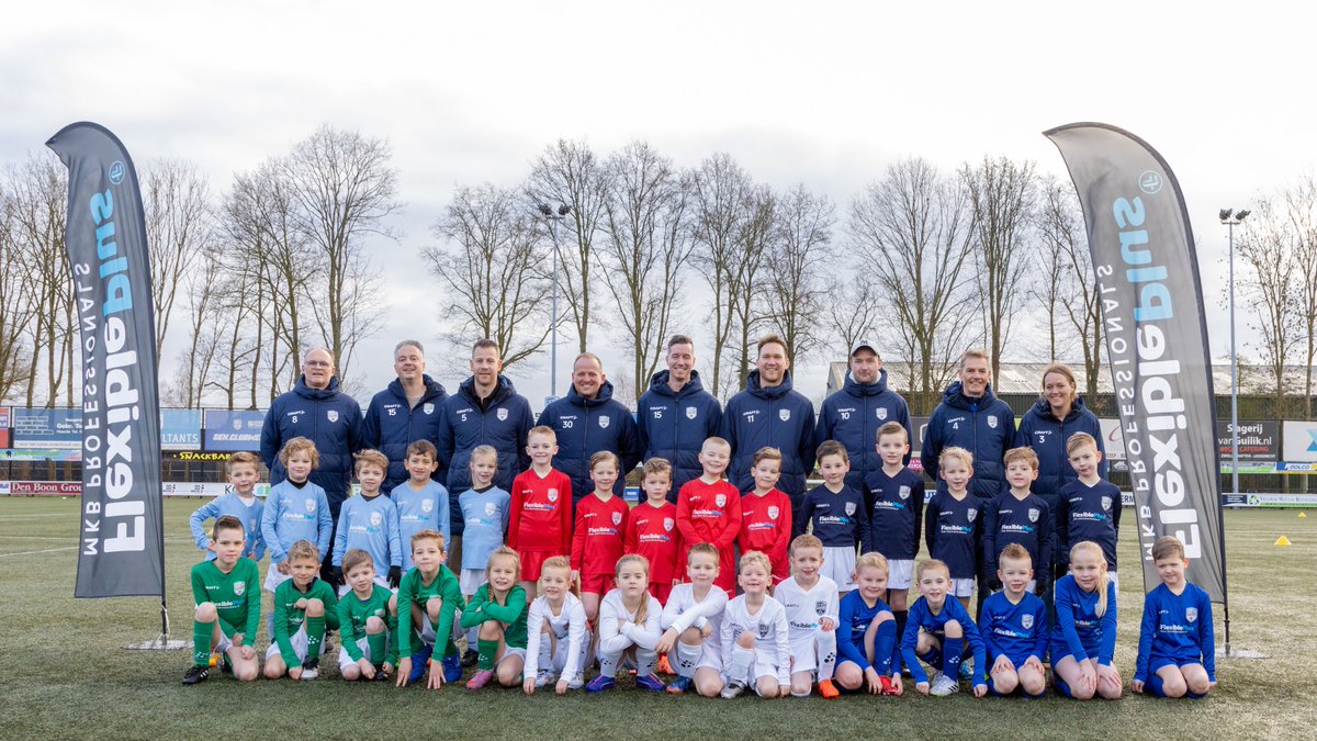 vvSEH's tweet photo. 💙🤍Na de winterstop en trainingen zijn zaterdag de jongste leden van SEH, de voetballertjes van de FlexiblePlus League en de Minipups, weer officieel gestart met hun voorjaar.
Check meer @ https://t.co/HNdlelGZar
📸Marijke Fransen
#trots #flexibleplus #minipups #wijzijnseh https://t.co/rSMUpdNphn