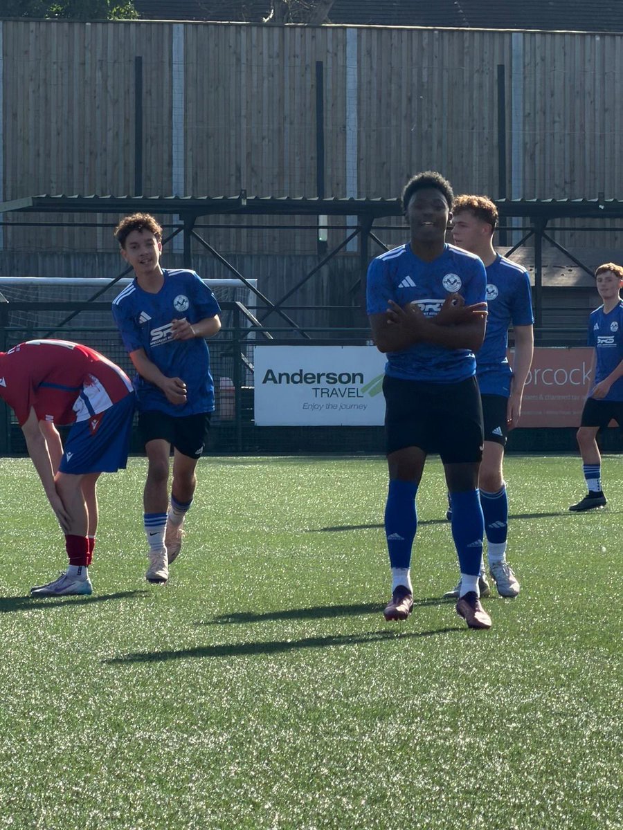 XG College Academy Whyteleafe tweet media