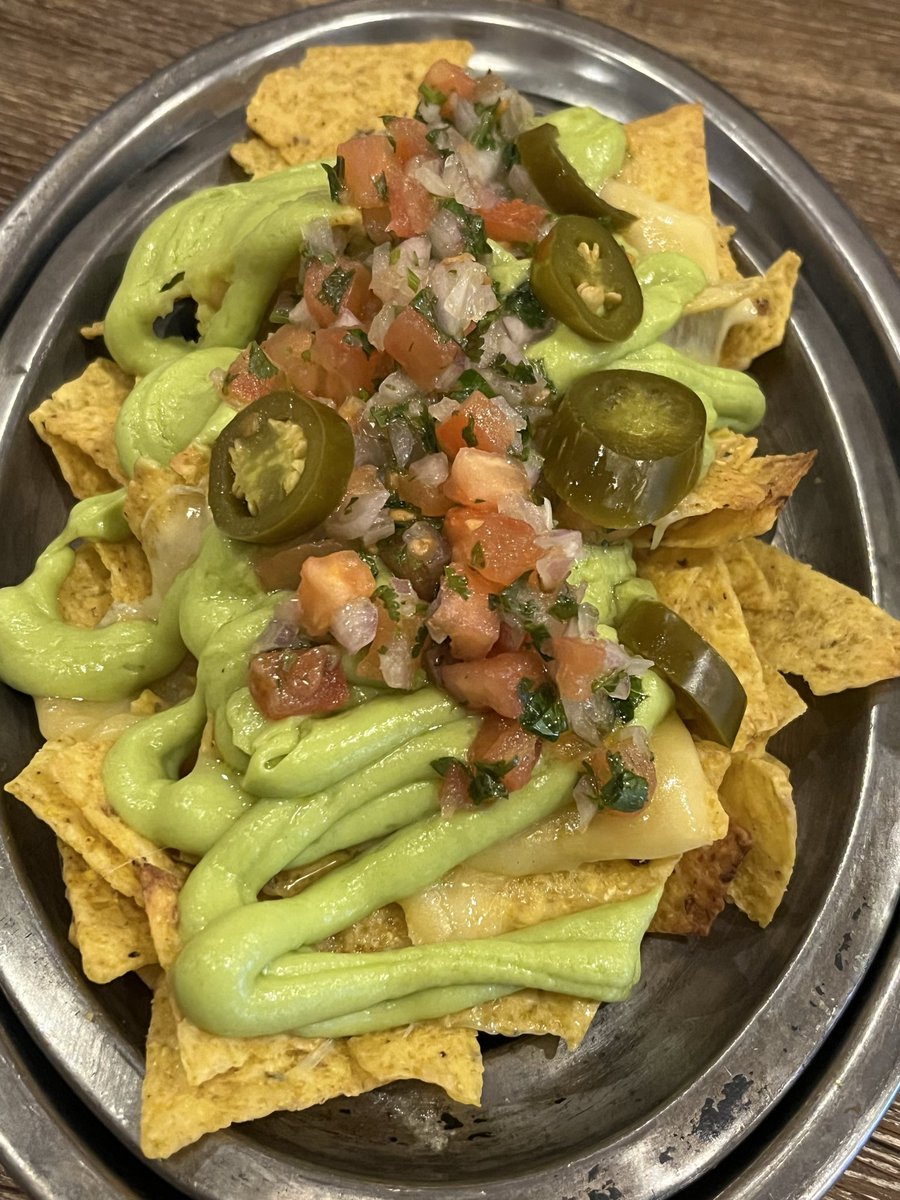 Hector Angulo tweet media