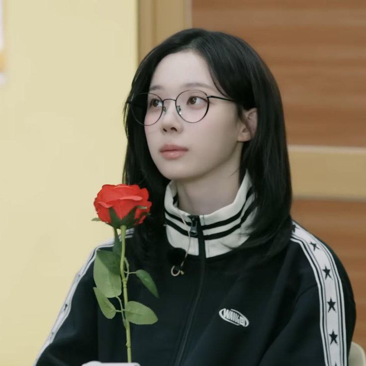 handsome winter tweet media