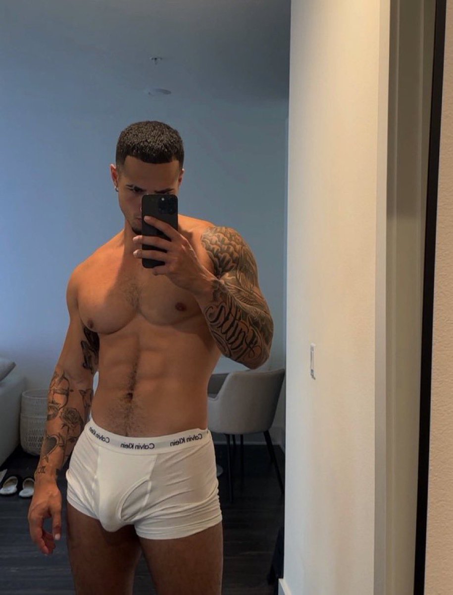 𝘿𝘼𝘿𝘿𝙔 tweet media