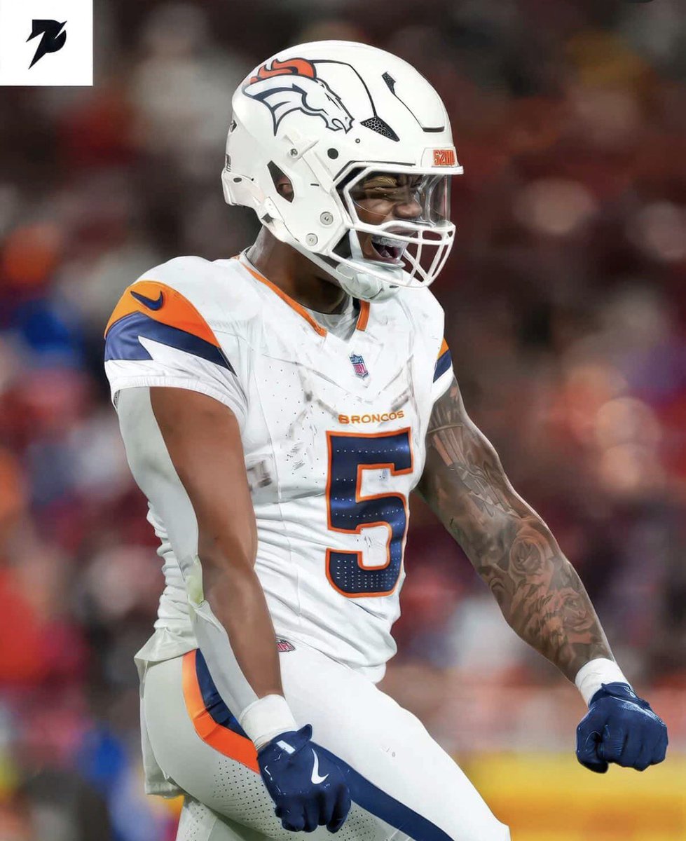 Sidelines Broncos tweet media