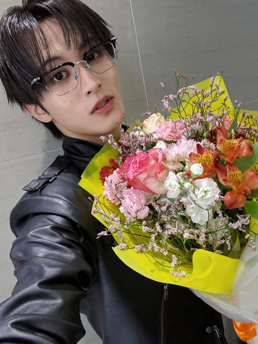 Hajun. (@wihazun) on Twitter photo 