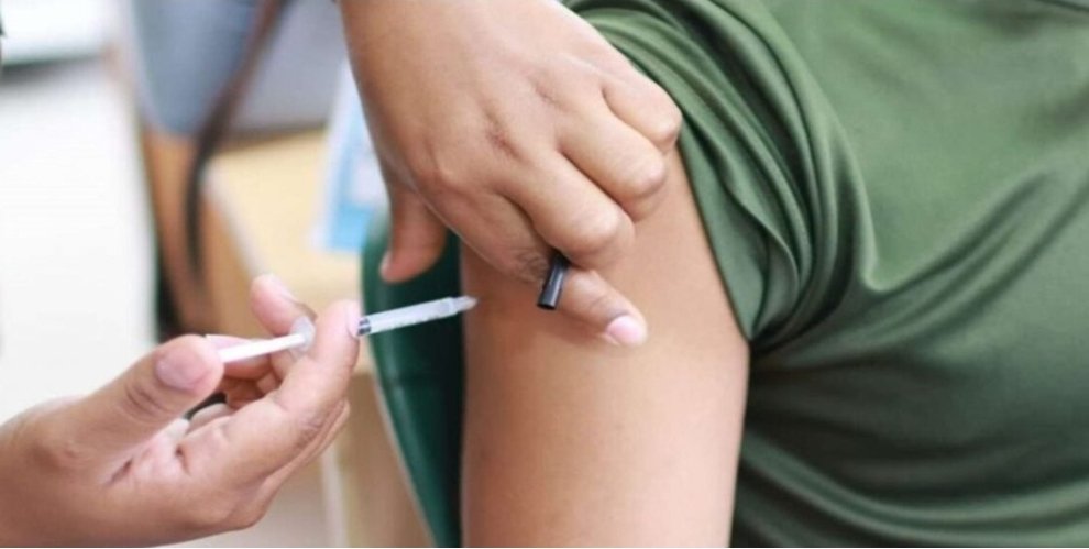 🗣🗣La campaña de vacunación contra la fiebre amarilla en Venezuela🇻🇪🇻🇪 ha alcanzado a 7.910 personas en apenas cinco días desde su inicio, con especial enfoque en 22 parroquias de los estados Lara, Portuguesa, Barinas y Aragua, según autoridades sanitarias💪💪.